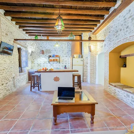 Trendyhomes Alhambra Cueva-2